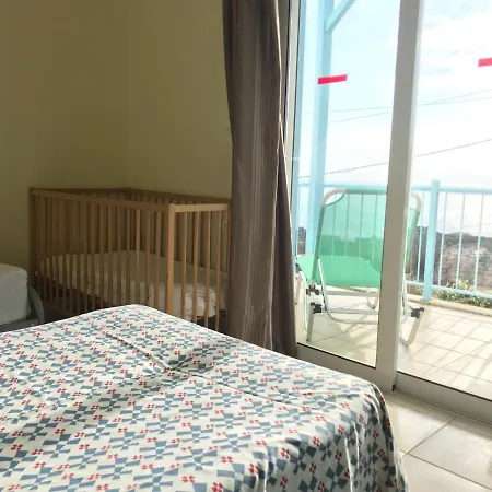 Breathtaking Sea And Mountain Views With Private Pool, Peace Full Relaxing With Wifi Near Shops And Restaurants Вилла Kefalas