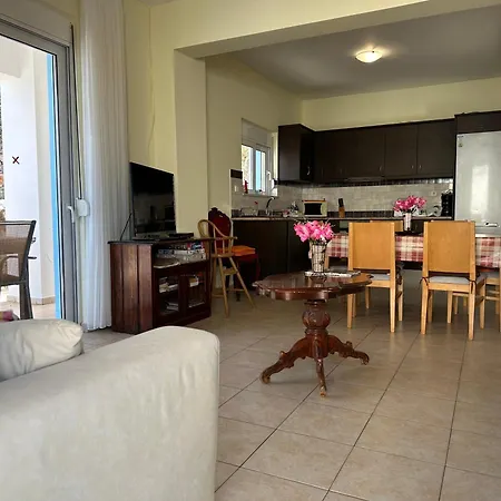 Вилла Breathtaking Sea And Mountain Views With Private Pool, Peace Full Relaxing With Wifi Near Shops And Restaurants